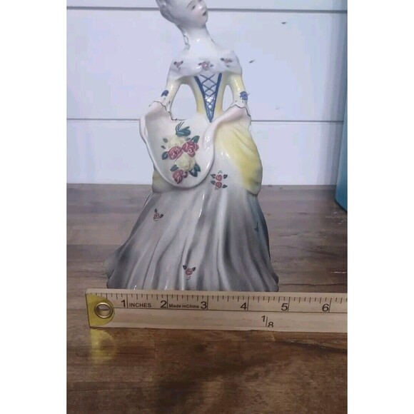 Goldscheider-Everlast Beautiful Vintage SUMMER figurine Lady  by   8 in. - Picture 6 of 6